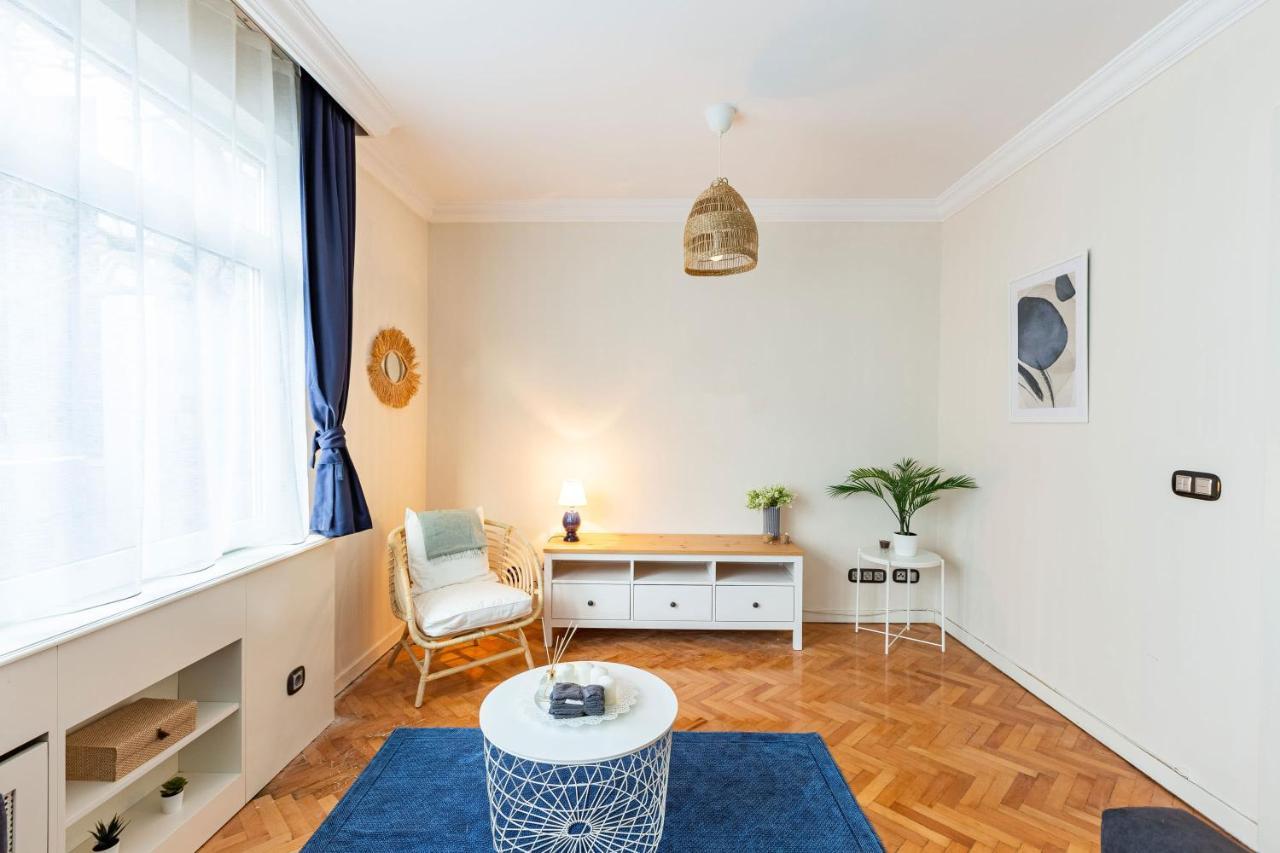 Apartmán Flat With Excellent Location In Tesvikiye, Sisli Istanbulská provincie Exteriér fotografie